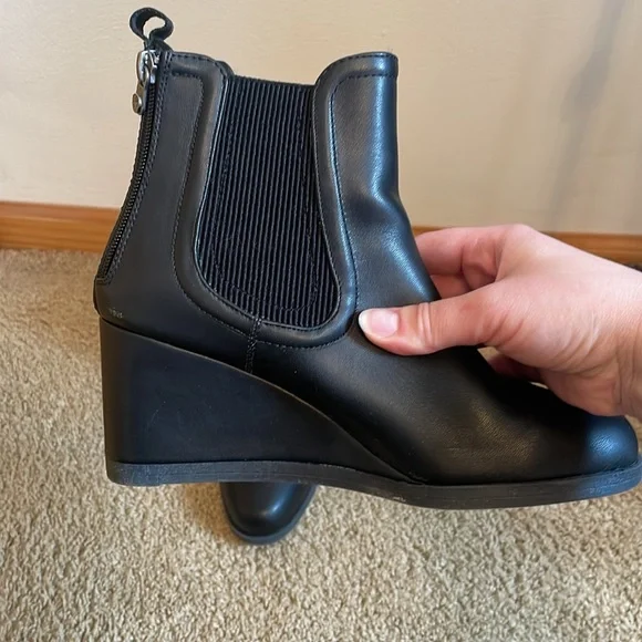 Blowfish Malibu Black Wedge Ankle Boots - Picture 2 of 5